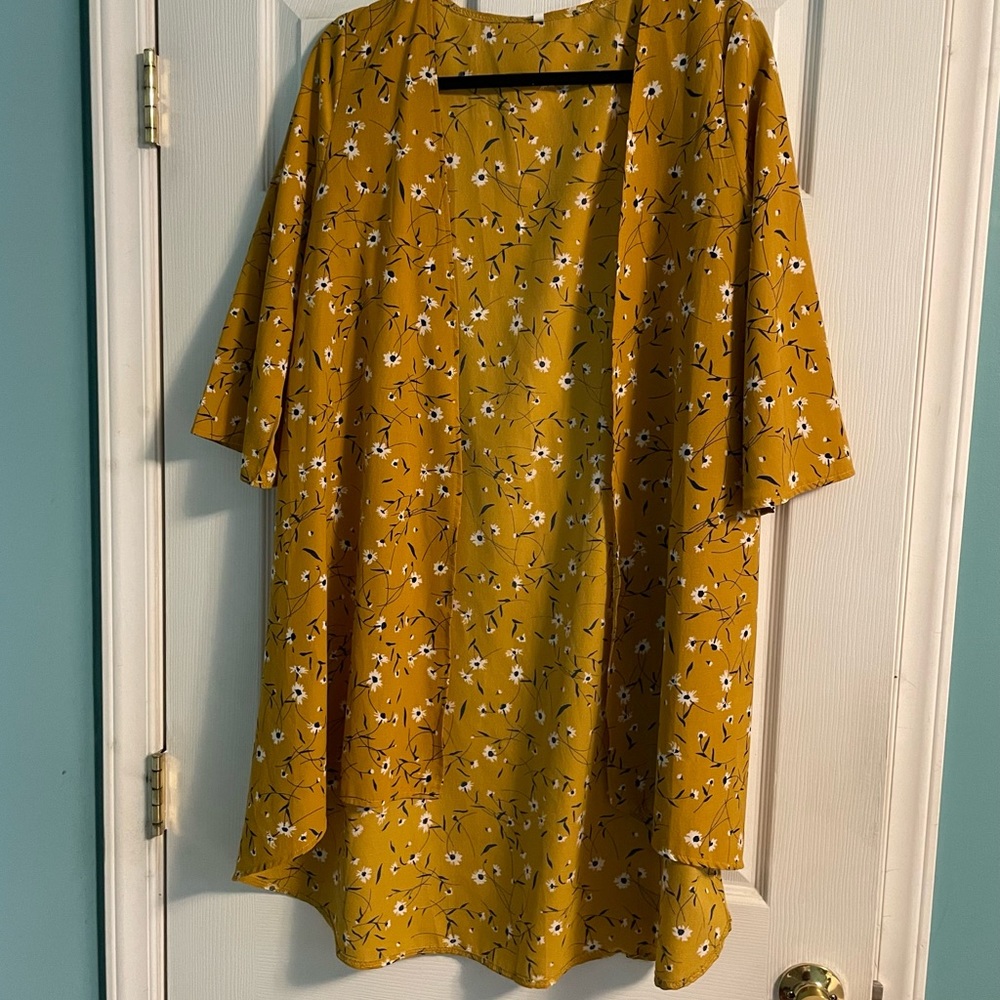 SHEIN Floral Cardigan